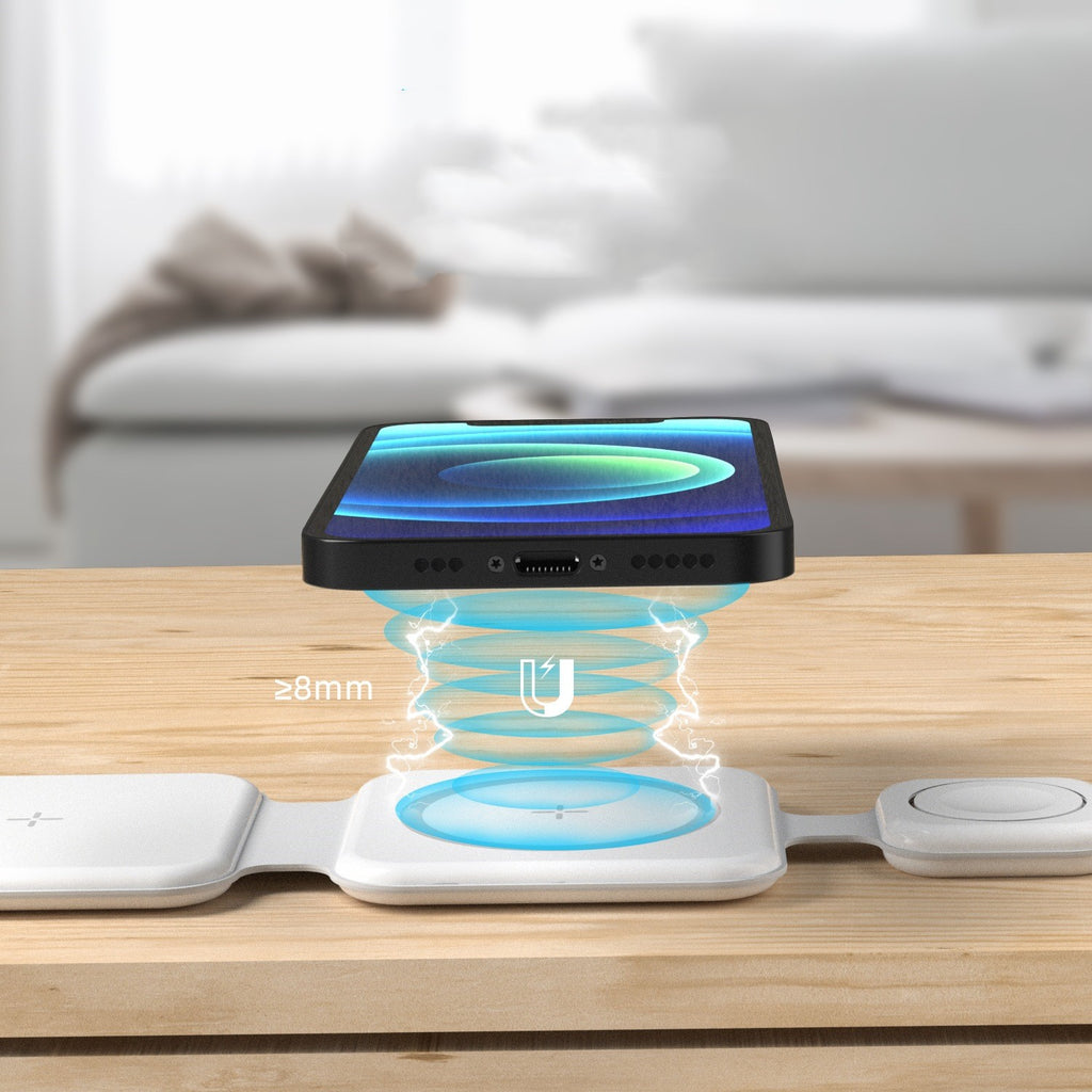 Revolutionary 3-in-1 Magnetic Foldable Wireless Charging Station for All Your Devices - Fast, Safe, and Travel-Friendly!